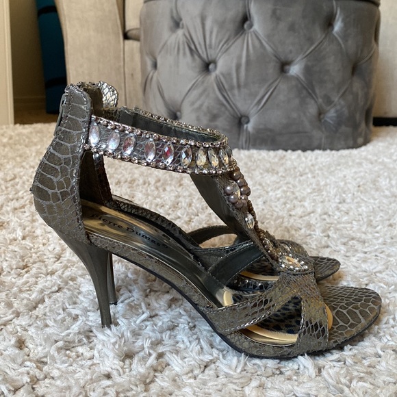 Pierre Dumas Stilettos - Picture 3 of 9